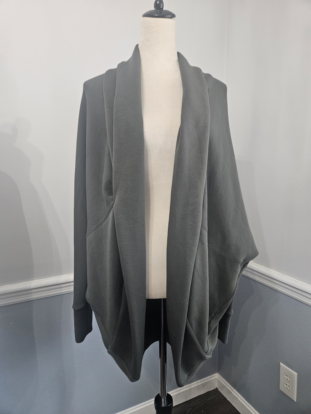 SPANX AirEssentials Cocoon Cardigan Dark Palm (Olive Green) Open Front XL / 1X